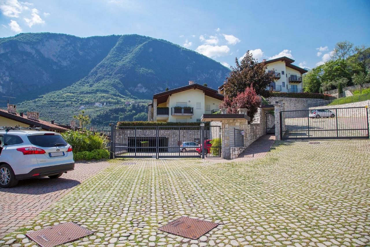 Love Garda Lake Apartment Riva del Garda Exterior foto